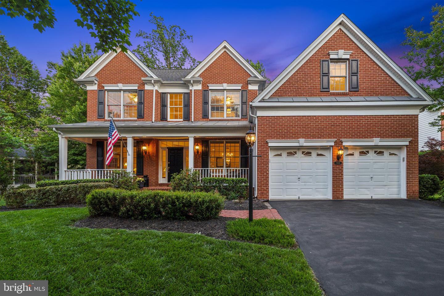 5905 BERRYVILLE CT, HAYMARKET, Virginia 20169, 6 Bedrooms Bedrooms, ,4 BathroomsBathrooms,Residential,For sale,5905 BERRYVILLE CT,VAPW2095834 MLS # VAPW2095834
