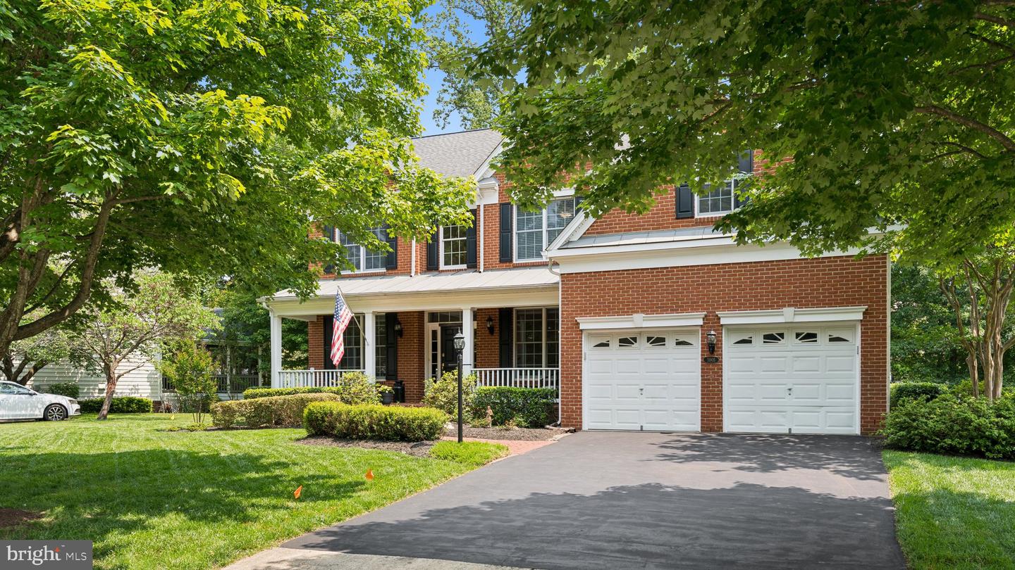 5905 BERRYVILLE CT, HAYMARKET, Virginia 20169, 6 Bedrooms Bedrooms, ,4 BathroomsBathrooms,Residential,For sale,5905 BERRYVILLE CT,VAPW2095834 MLS # VAPW2095834