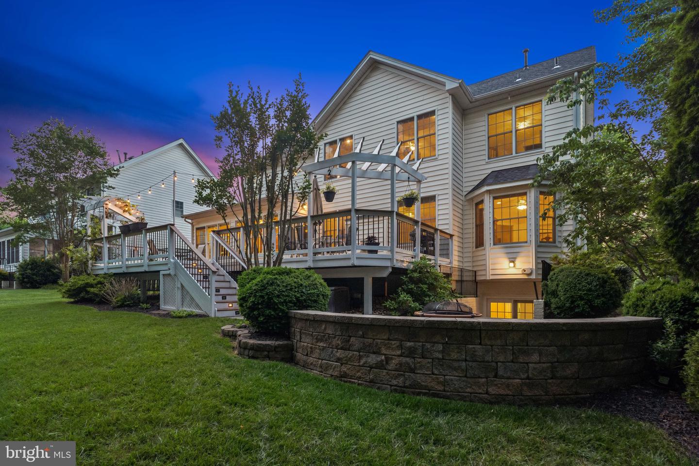 5905 BERRYVILLE CT, HAYMARKET, Virginia 20169, 6 Bedrooms Bedrooms, ,4 BathroomsBathrooms,Residential,For sale,5905 BERRYVILLE CT,VAPW2095834 MLS # VAPW2095834