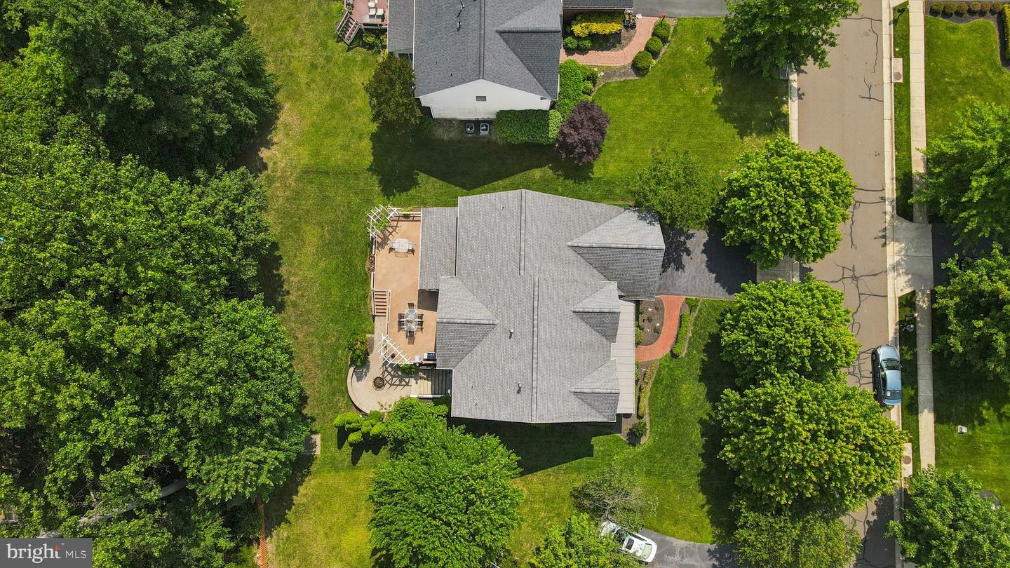 5905 BERRYVILLE CT, HAYMARKET, Virginia 20169, 6 Bedrooms Bedrooms, ,4 BathroomsBathrooms,Residential,For sale,5905 BERRYVILLE CT,VAPW2095834 MLS # VAPW2095834
