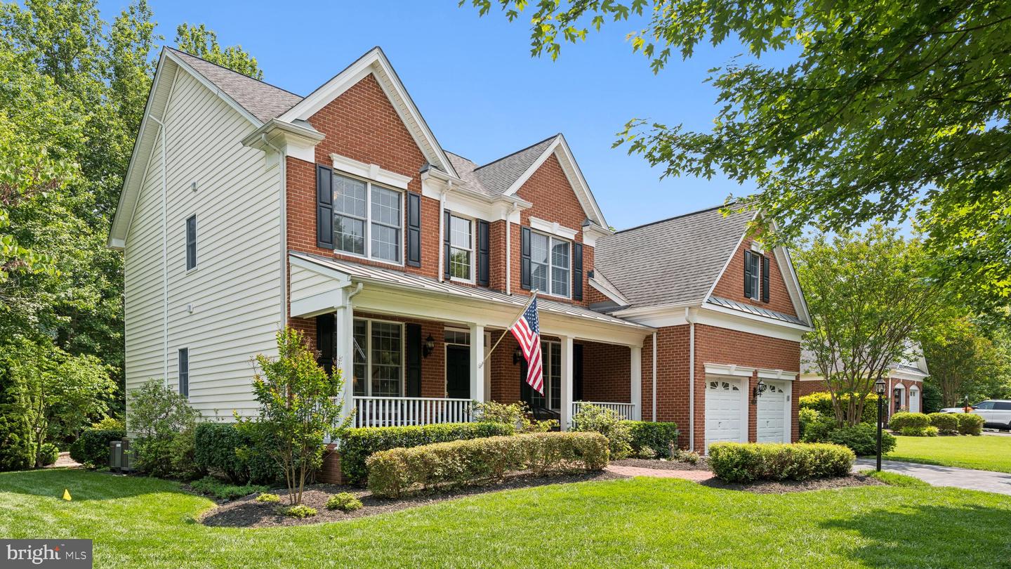 5905 BERRYVILLE CT, HAYMARKET, Virginia 20169, 6 Bedrooms Bedrooms, ,4 BathroomsBathrooms,Residential,For sale,5905 BERRYVILLE CT,VAPW2095834 MLS # VAPW2095834