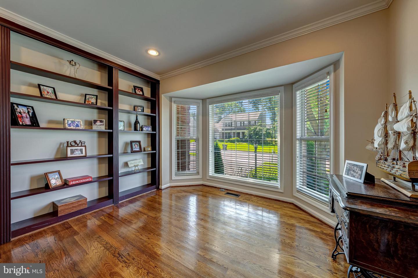 13634 HARNESS SHOP CT, GAINESVILLE, Virginia 20155, 5 Bedrooms Bedrooms, ,3 BathroomsBathrooms,Residential,For sale,13634 HARNESS SHOP CT,VAPW2095848 MLS # VAPW2095848