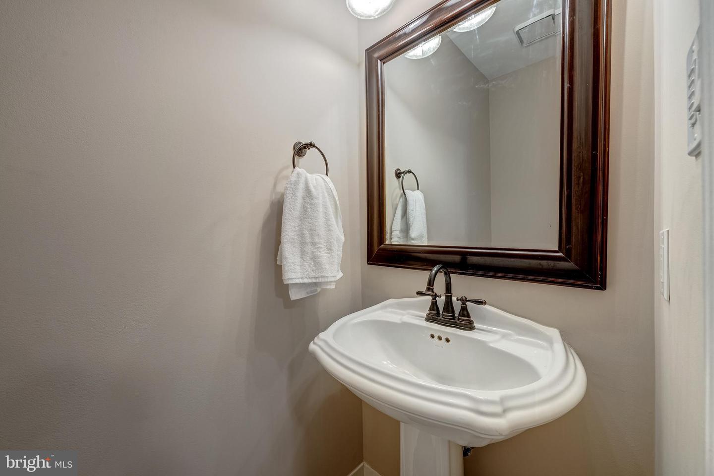 13634 HARNESS SHOP CT, GAINESVILLE, Virginia 20155, 5 Bedrooms Bedrooms, ,3 BathroomsBathrooms,Residential,For sale,13634 HARNESS SHOP CT,VAPW2095848 MLS # VAPW2095848