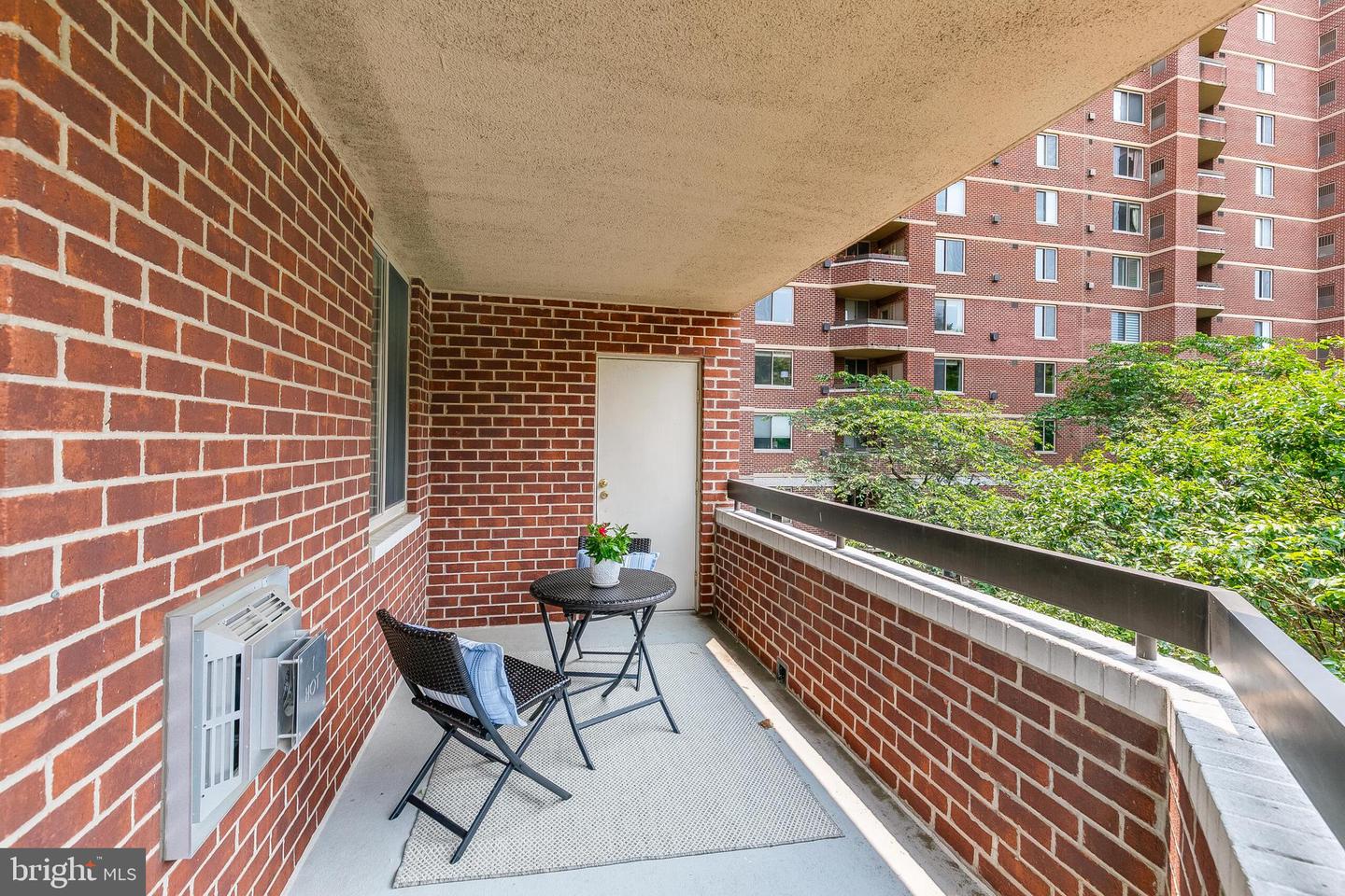 1276 N WAYNE ST #300, ARLINGTON, Virginia 22201, 2 Bedrooms Bedrooms, ,2 BathroomsBathrooms,Residential,For sale,1276 N WAYNE ST #300,VAAR2058420 MLS # VAAR2058420