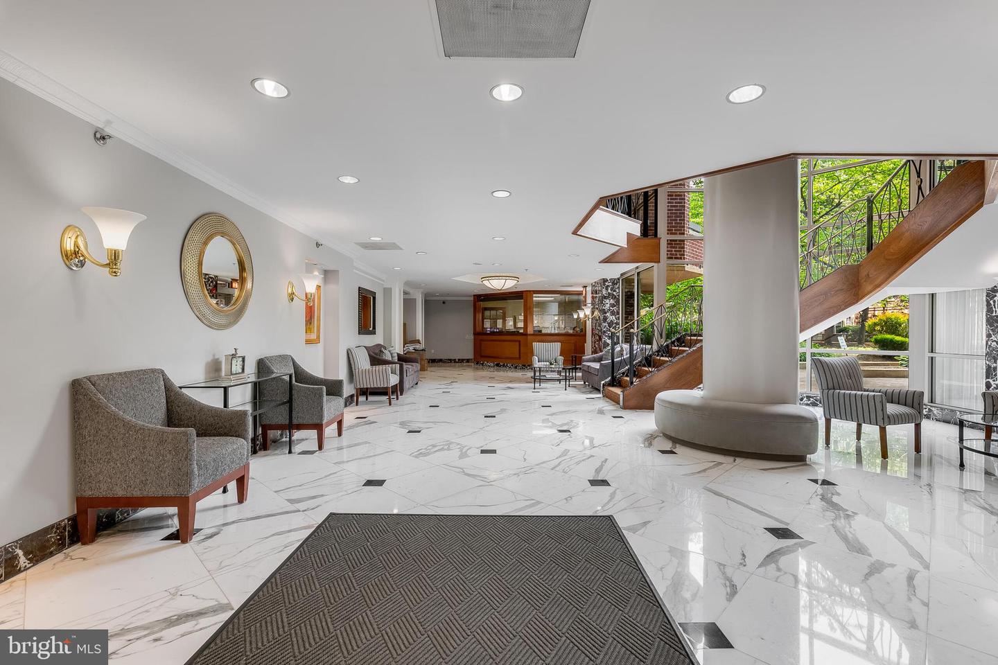 1276 N WAYNE ST #300, ARLINGTON, Virginia 22201, 2 Bedrooms Bedrooms, ,2 BathroomsBathrooms,Residential,For sale,1276 N WAYNE ST #300,VAAR2058420 MLS # VAAR2058420