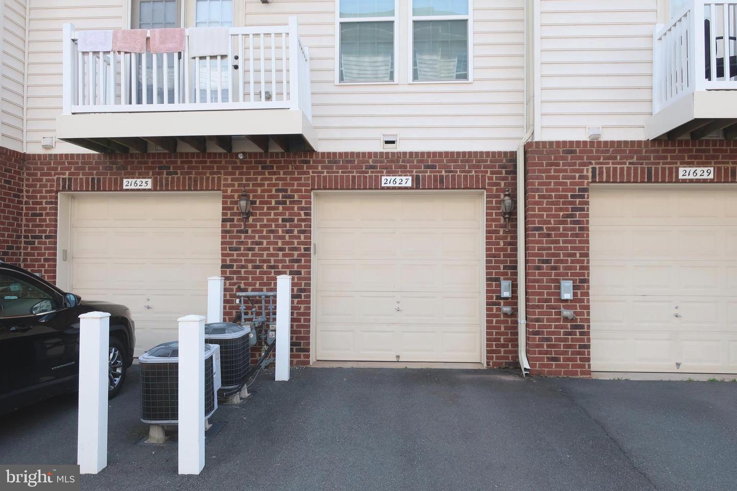 21627 ROMANS DR, ASHBURN, Virginia 20147, 3 Bedrooms Bedrooms, ,2 BathroomsBathrooms,Residential,For sale,21627 ROMANS DR,VALO2098276 MLS # VALO2098276