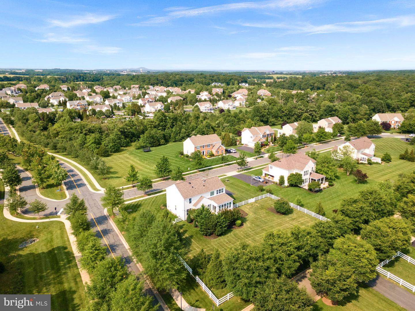 41311 SILVERSIDE DR, LEESBURG, Virginia 20175, 5 Bedrooms Bedrooms, ,3 BathroomsBathrooms,Residential,For sale,41311 SILVERSIDE DR,VALO2098282 MLS # VALO2098282
