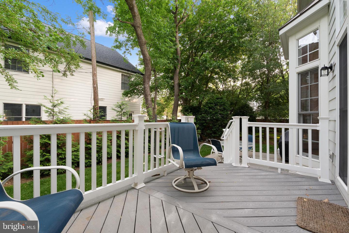 1318 S KENMORE CIR, ARLINGTON, Virginia 22204, 5 Bedrooms Bedrooms, ,3 BathroomsBathrooms,Residential,For sale,1318 S KENMORE CIR,VAAR2058432 MLS # VAAR2058432