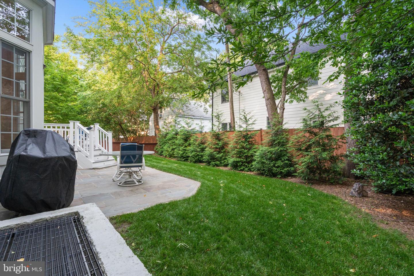1318 S KENMORE CIR, ARLINGTON, Virginia 22204, 5 Bedrooms Bedrooms, ,3 BathroomsBathrooms,Residential,For sale,1318 S KENMORE CIR,VAAR2058432 MLS # VAAR2058432