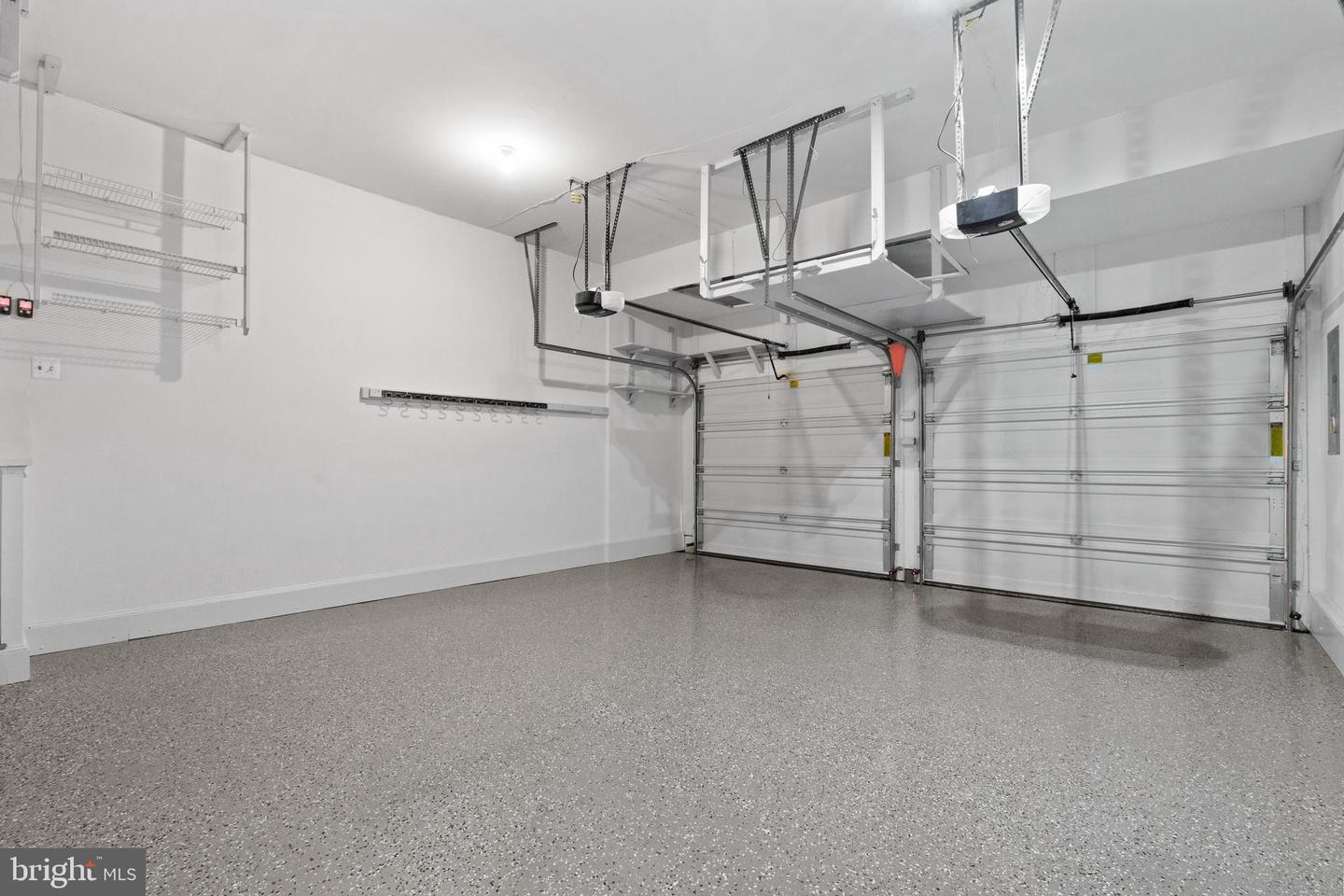 1318 S KENMORE CIR, ARLINGTON, Virginia 22204, 5 Bedrooms Bedrooms, ,3 BathroomsBathrooms,Residential,For sale,1318 S KENMORE CIR,VAAR2058432 MLS # VAAR2058432