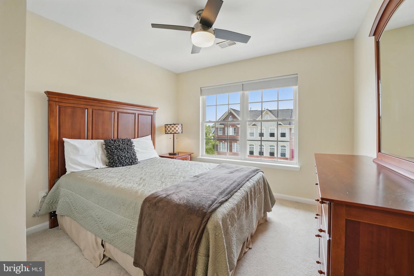 1230 CAMBRIA TER NE, LEESBURG, Virginia 20176, 3 Bedrooms Bedrooms, ,2 BathroomsBathrooms,Residential,For sale,1230 CAMBRIA TER NE,VALO2098296 MLS # VALO2098296