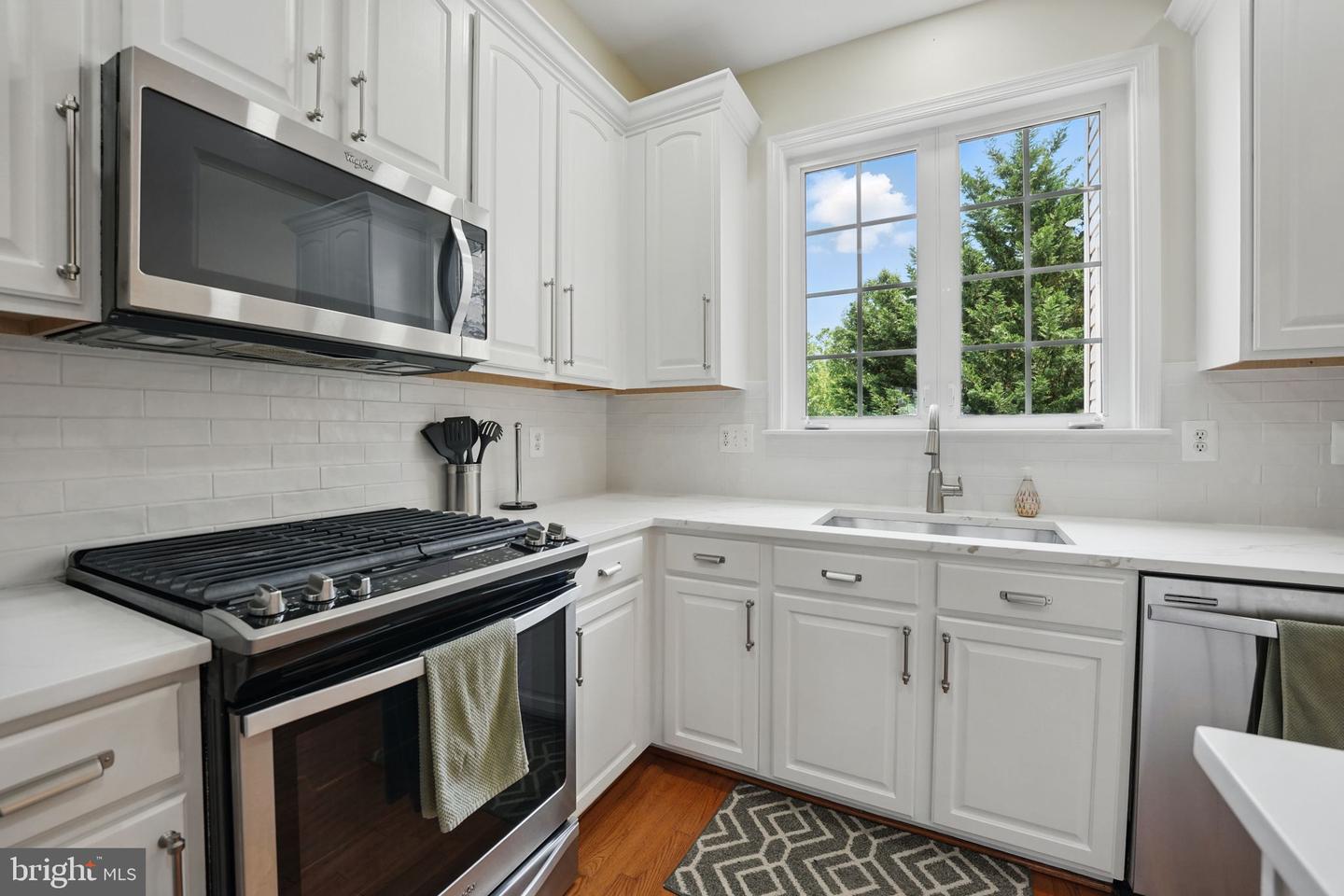 1230 CAMBRIA TER NE, LEESBURG, Virginia 20176, 3 Bedrooms Bedrooms, ,2 BathroomsBathrooms,Residential,For sale,1230 CAMBRIA TER NE,VALO2098296 MLS # VALO2098296