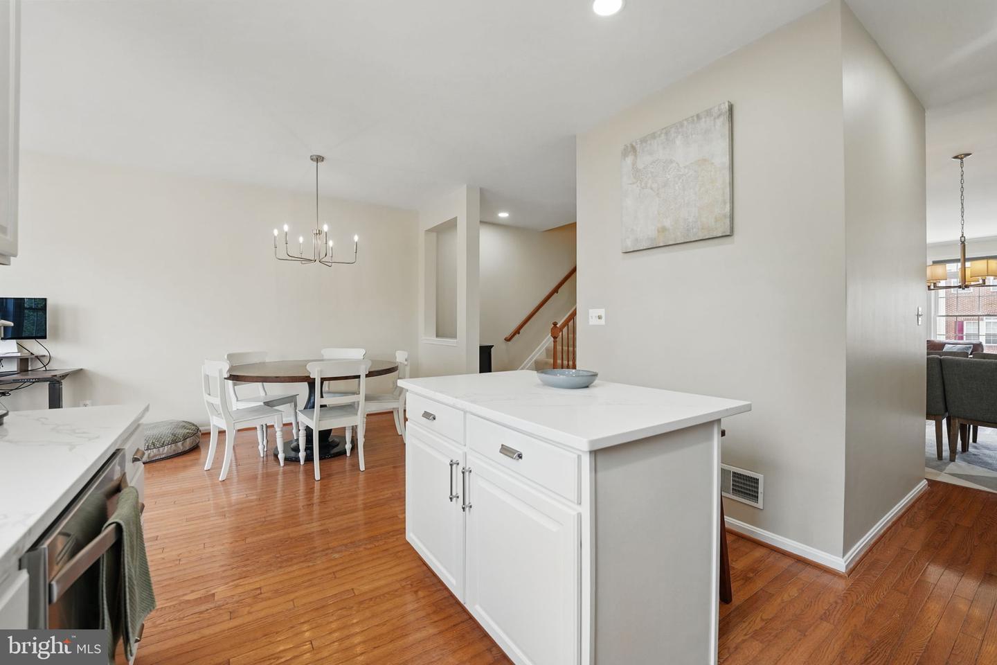 1230 CAMBRIA TER NE, LEESBURG, Virginia 20176, 3 Bedrooms Bedrooms, ,2 BathroomsBathrooms,Residential,For sale,1230 CAMBRIA TER NE,VALO2098296 MLS # VALO2098296