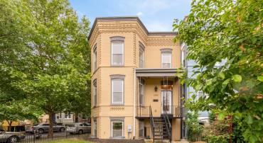 1353 MARYLAND AVE NE, WASHINGTON, District Of Columbia 20002, 3 Bedrooms Bedrooms, ,2 BathroomsBathrooms,Residential,For sale,1353 MARYLAND AVE NE,DCDC2203240 MLS # DCDC2203240