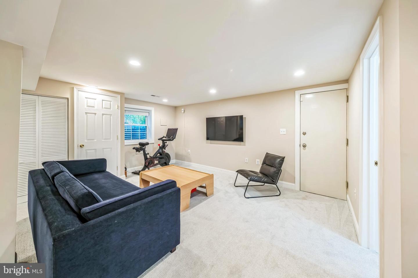 3826 CARPENTER ST SE, WASHINGTON, District Of Columbia 20020, 3 Bedrooms Bedrooms, ,3 BathroomsBathrooms,Residential,For sale,3826 CARPENTER ST SE,DCDC2203242 MLS # DCDC2203242