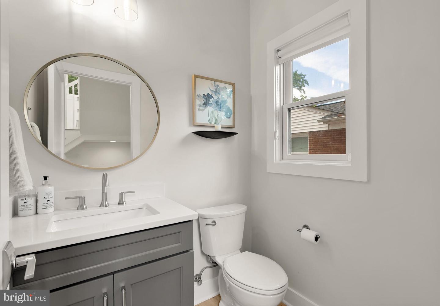 5421 4TH ST S, ARLINGTON, Virginia 22204, 4 Bedrooms Bedrooms, ,4 BathroomsBathrooms,Residential,For sale,5421 4TH ST S,VAAR2058464 MLS # VAAR2058464