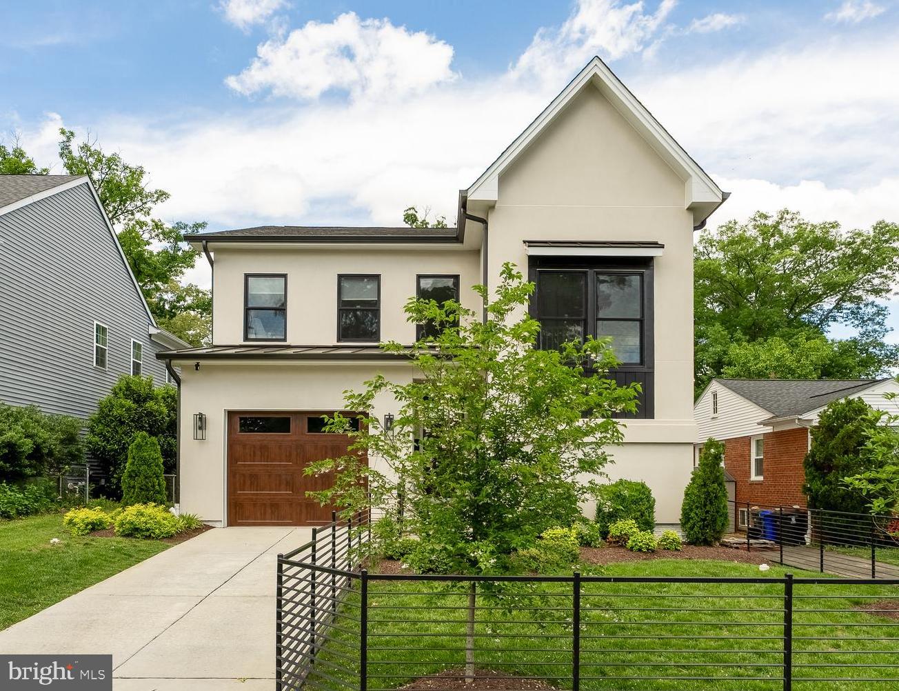 5421 4TH ST S, ARLINGTON, Virginia 22204, 4 Bedrooms Bedrooms, ,4 BathroomsBathrooms,Residential,For sale,5421 4TH ST S,VAAR2058464 MLS # VAAR2058464