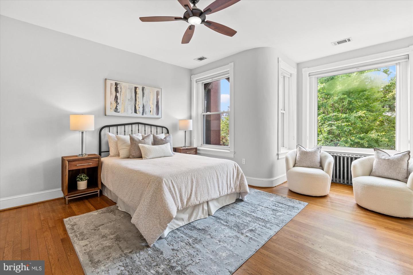 121 V ST NW, WASHINGTON, District Of Columbia 20001, 5 Bedrooms Bedrooms, ,3 BathroomsBathrooms,Residential,For sale,121 V ST NW,DCDC2203312 MLS # DCDC2203312