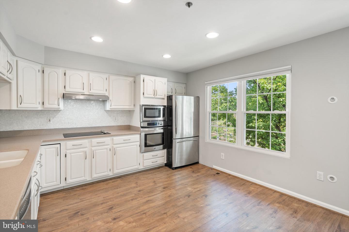 3070 S GLEBE RD S #3070, ARLINGTON, Virginia 22206, 3 Bedrooms Bedrooms, ,3 BathroomsBathrooms,Residential,For sale,3070 S GLEBE RD S #3070,VAAR2058476 MLS # VAAR2058476
