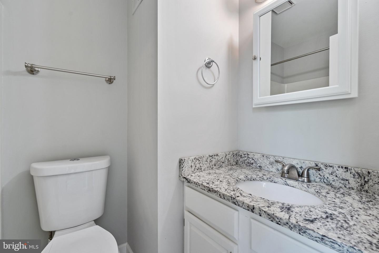 3070 S GLEBE RD S #3070, ARLINGTON, Virginia 22206, 3 Bedrooms Bedrooms, ,3 BathroomsBathrooms,Residential,For sale,3070 S GLEBE RD S #3070,VAAR2058476 MLS # VAAR2058476
