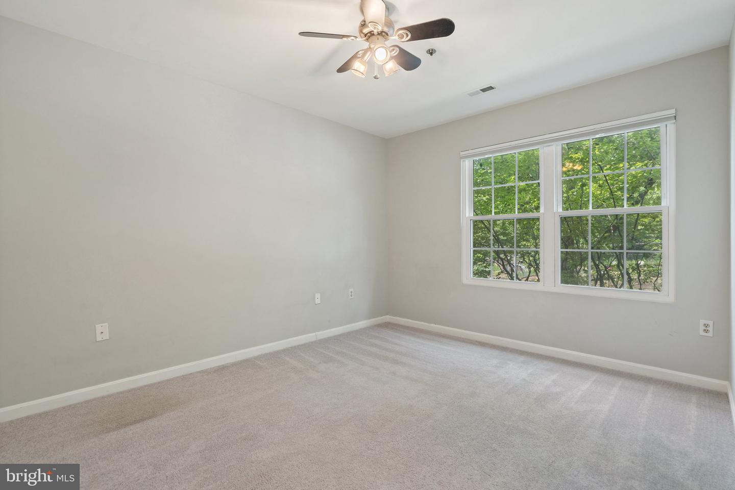 3070 S GLEBE RD S #3070, ARLINGTON, Virginia 22206, 3 Bedrooms Bedrooms, ,3 BathroomsBathrooms,Residential,For sale,3070 S GLEBE RD S #3070,VAAR2058476 MLS # VAAR2058476