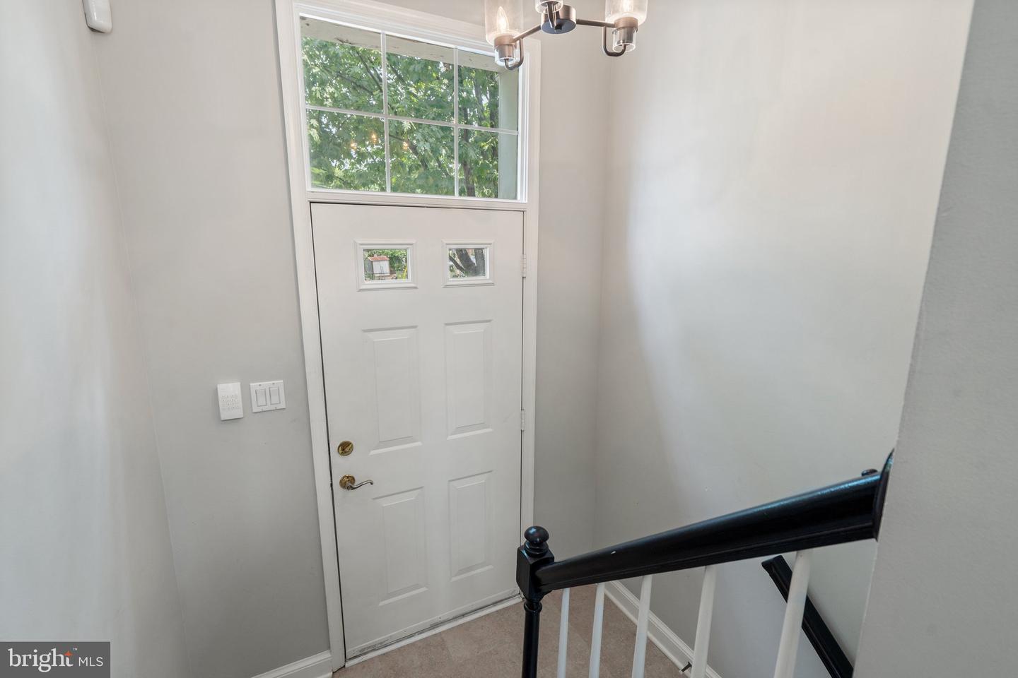 3070 S GLEBE RD S #3070, ARLINGTON, Virginia 22206, 3 Bedrooms Bedrooms, ,3 BathroomsBathrooms,Residential,For sale,3070 S GLEBE RD S #3070,VAAR2058476 MLS # VAAR2058476