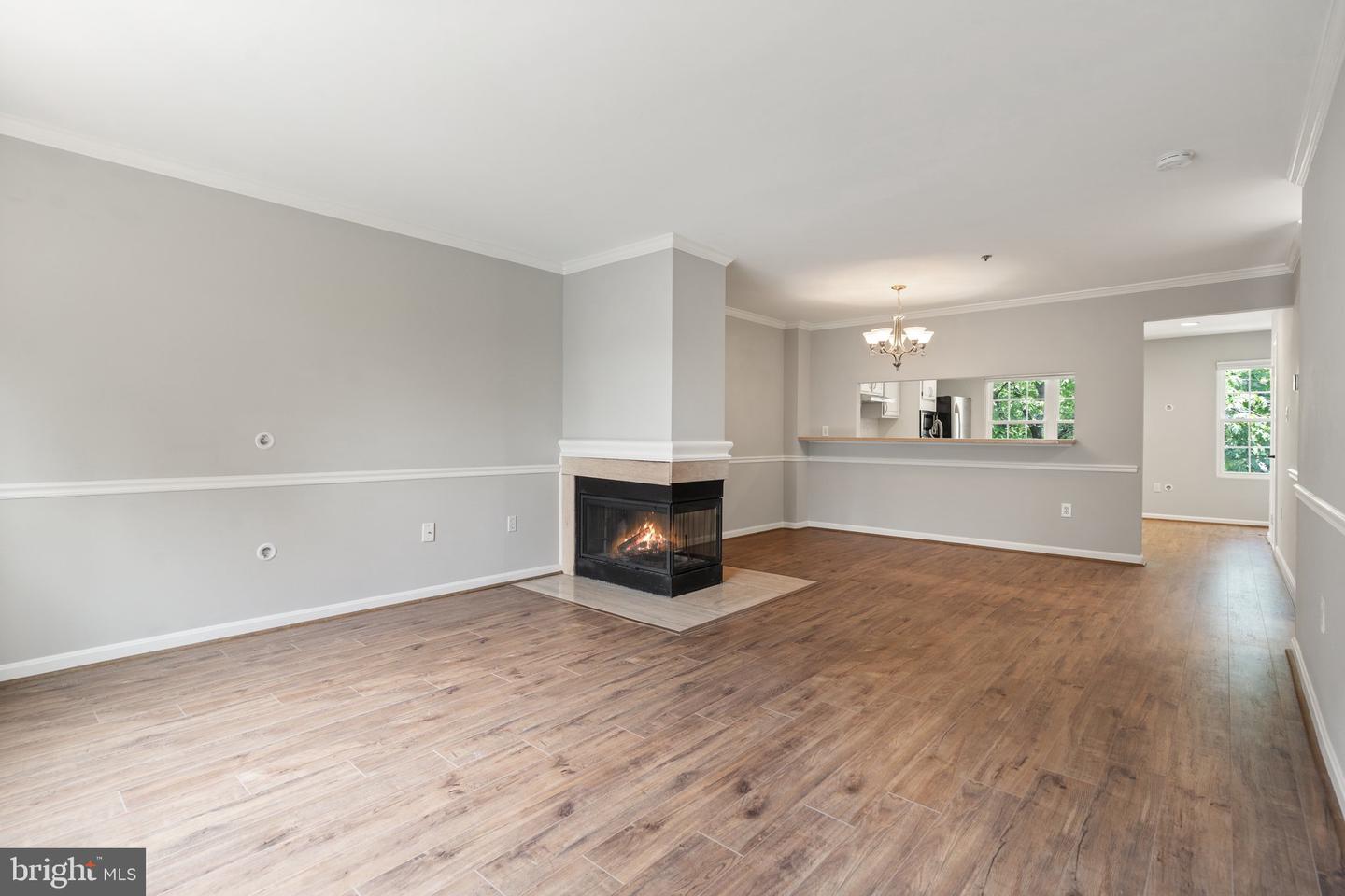 3070 S GLEBE RD S #3070, ARLINGTON, Virginia 22206, 3 Bedrooms Bedrooms, ,3 BathroomsBathrooms,Residential,For sale,3070 S GLEBE RD S #3070,VAAR2058476 MLS # VAAR2058476
