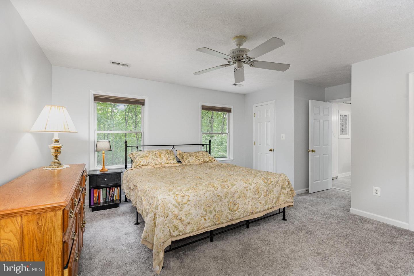 85 CASCADE LN, FREDERICKSBURG, Virginia 22406, 5 Bedrooms Bedrooms, ,3 BathroomsBathrooms,Residential,For sale,85 CASCADE LN,VAST2039352 MLS # VAST2039352