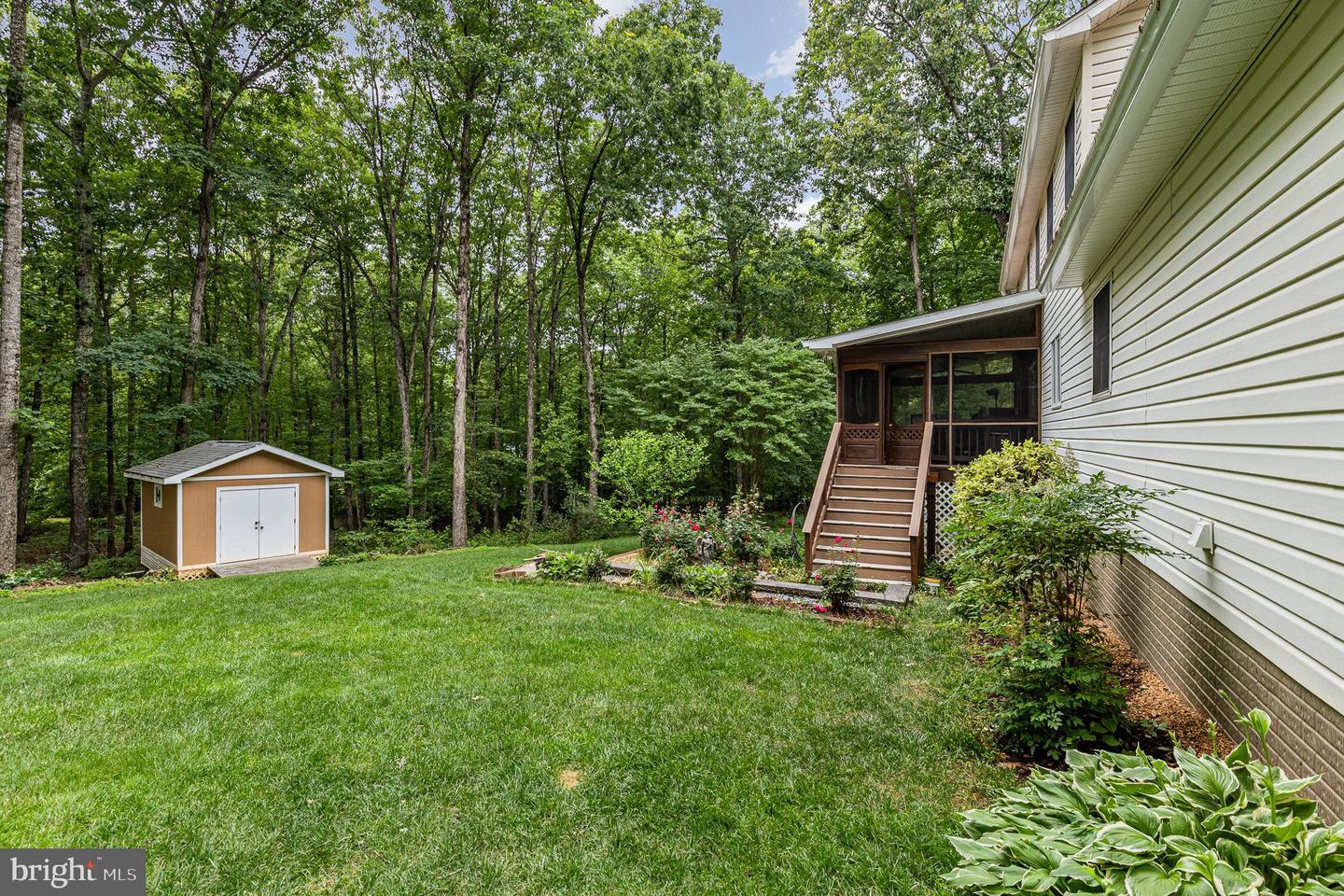 85 CASCADE LN, FREDERICKSBURG, Virginia 22406, 5 Bedrooms Bedrooms, ,3 BathroomsBathrooms,Residential,For sale,85 CASCADE LN,VAST2039352 MLS # VAST2039352