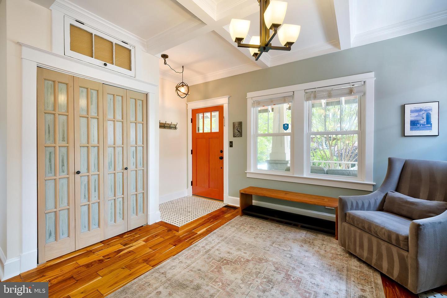 701 LITTLE ST, ALEXANDRIA, Virginia 22301, 5 Bedrooms Bedrooms, ,3 BathroomsBathrooms,Residential,For sale,701 LITTLE ST,VAAX2045912 MLS # VAAX2045912