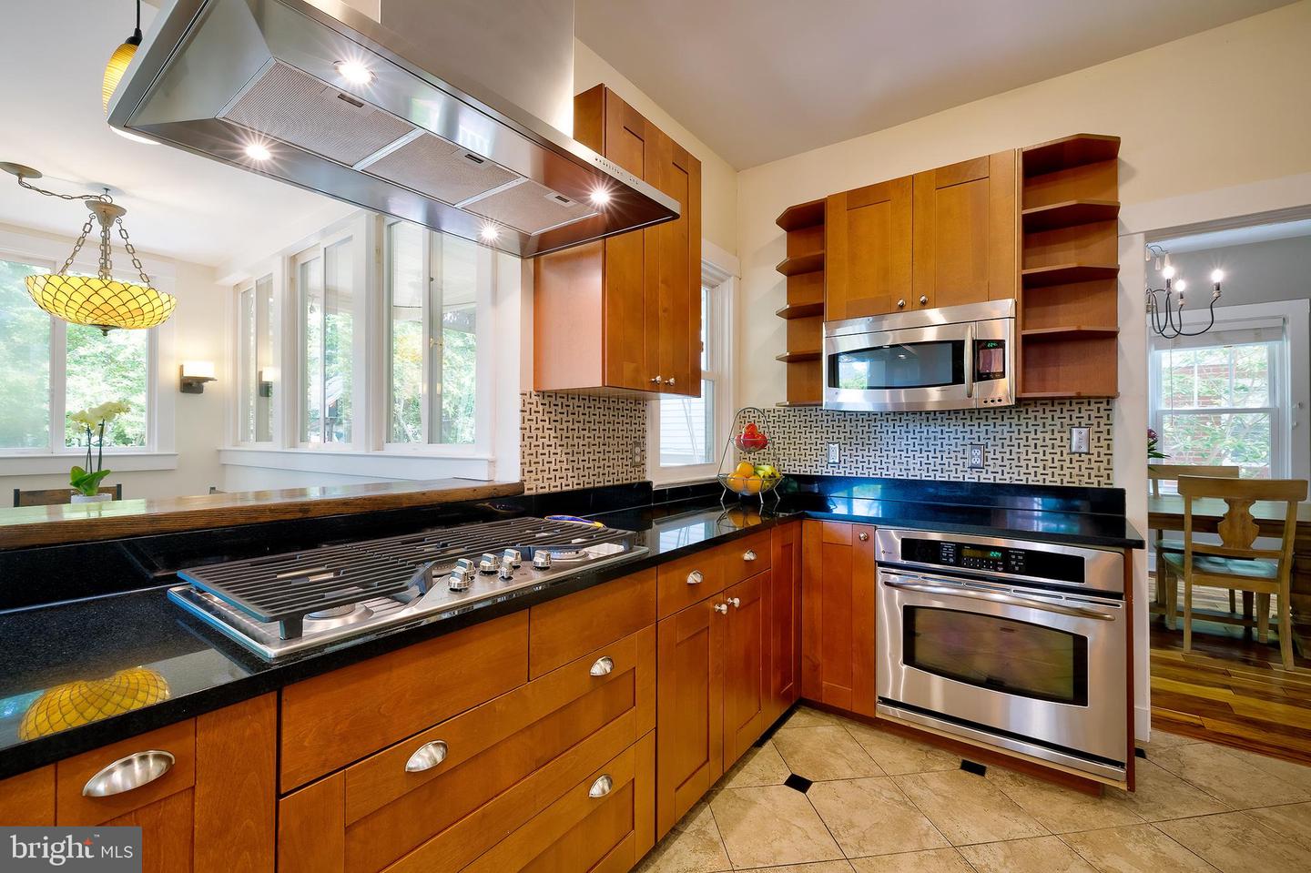 701 LITTLE ST, ALEXANDRIA, Virginia 22301, 5 Bedrooms Bedrooms, ,3 BathroomsBathrooms,Residential,For sale,701 LITTLE ST,VAAX2045912 MLS # VAAX2045912