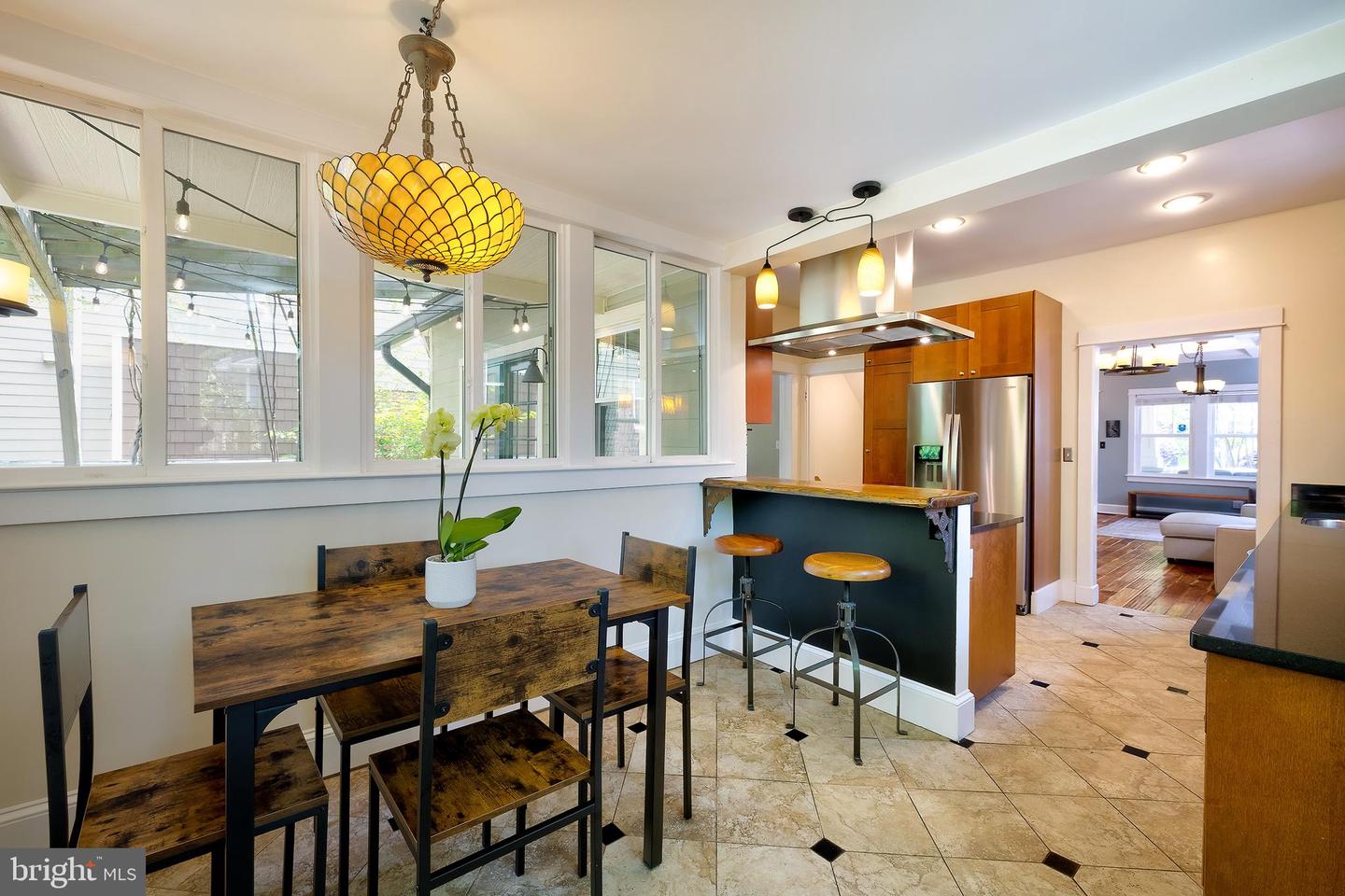 701 LITTLE ST, ALEXANDRIA, Virginia 22301, 5 Bedrooms Bedrooms, ,3 BathroomsBathrooms,Residential,For sale,701 LITTLE ST,VAAX2045912 MLS # VAAX2045912