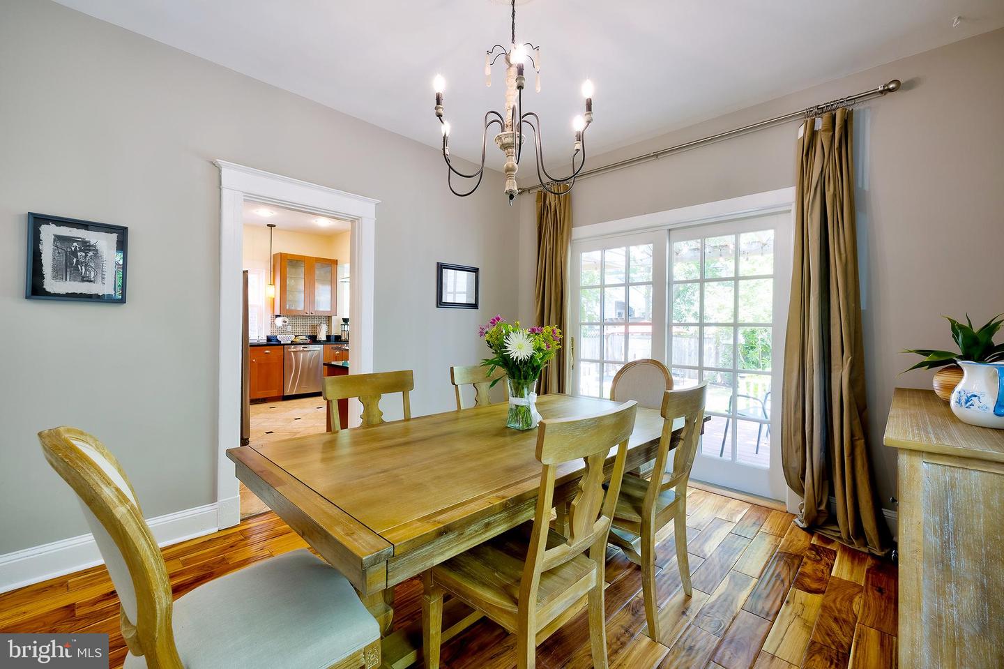701 LITTLE ST, ALEXANDRIA, Virginia 22301, 5 Bedrooms Bedrooms, ,3 BathroomsBathrooms,Residential,For sale,701 LITTLE ST,VAAX2045912 MLS # VAAX2045912