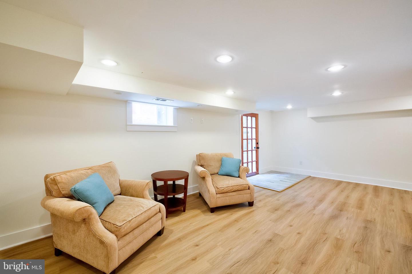 701 LITTLE ST, ALEXANDRIA, Virginia 22301, 5 Bedrooms Bedrooms, ,3 BathroomsBathrooms,Residential,For sale,701 LITTLE ST,VAAX2045912 MLS # VAAX2045912