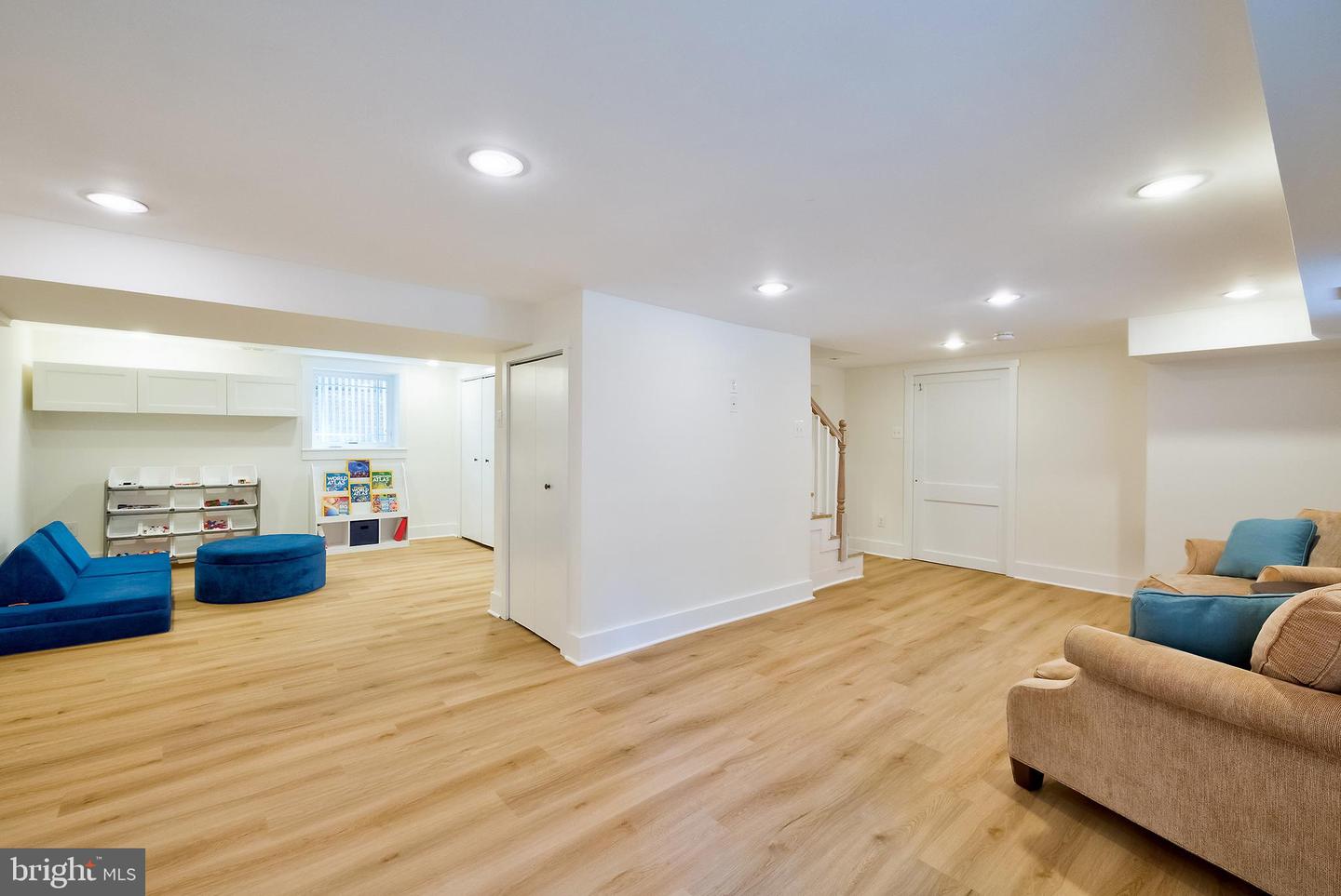 701 LITTLE ST, ALEXANDRIA, Virginia 22301, 5 Bedrooms Bedrooms, ,3 BathroomsBathrooms,Residential,For sale,701 LITTLE ST,VAAX2045912 MLS # VAAX2045912