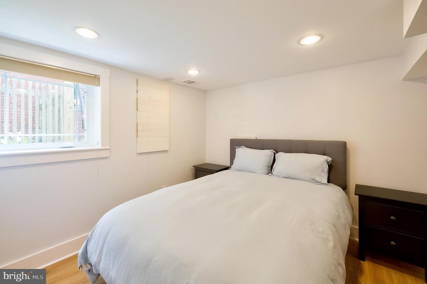 701 LITTLE ST, ALEXANDRIA, Virginia 22301, 5 Bedrooms Bedrooms, ,3 BathroomsBathrooms,Residential,For sale,701 LITTLE ST,VAAX2045912 MLS # VAAX2045912