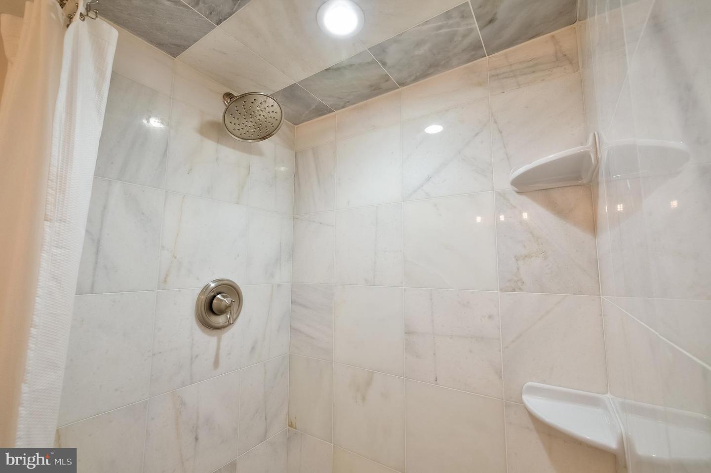 701 LITTLE ST, ALEXANDRIA, Virginia 22301, 5 Bedrooms Bedrooms, ,3 BathroomsBathrooms,Residential,For sale,701 LITTLE ST,VAAX2045912 MLS # VAAX2045912
