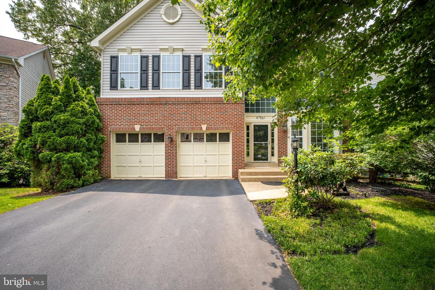 47561 HIDDEN COVE CT, STERLING, Virginia 20165, 5 Bedrooms Bedrooms, ,3 BathroomsBathrooms,Residential,For sale,47561 HIDDEN COVE CT,VALO2098400 MLS # VALO2098400