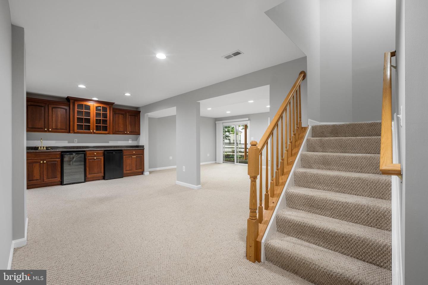 47561 HIDDEN COVE CT, STERLING, Virginia 20165, 5 Bedrooms Bedrooms, ,3 BathroomsBathrooms,Residential,For sale,47561 HIDDEN COVE CT,VALO2098400 MLS # VALO2098400