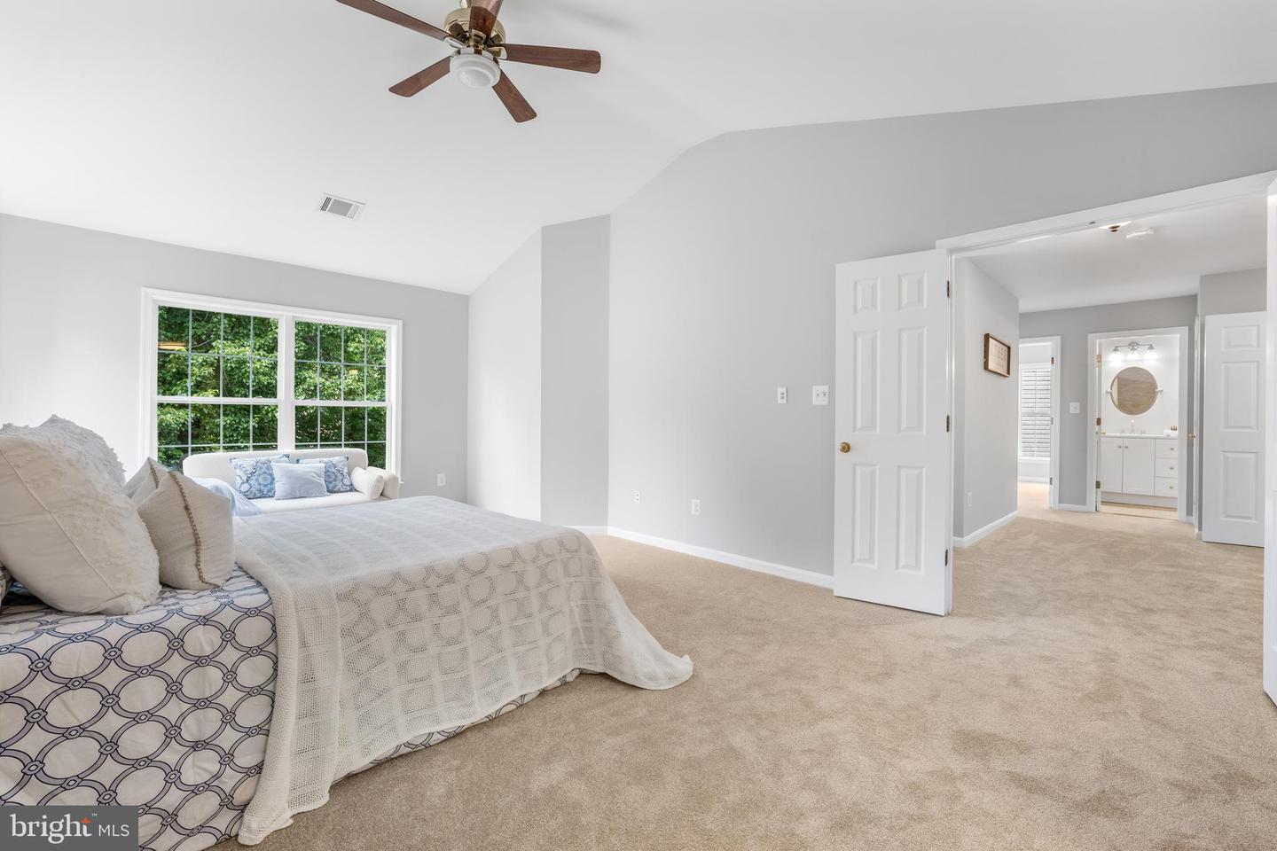 47561 HIDDEN COVE CT, STERLING, Virginia 20165, 5 Bedrooms Bedrooms, ,3 BathroomsBathrooms,Residential,For sale,47561 HIDDEN COVE CT,VALO2098400 MLS # VALO2098400