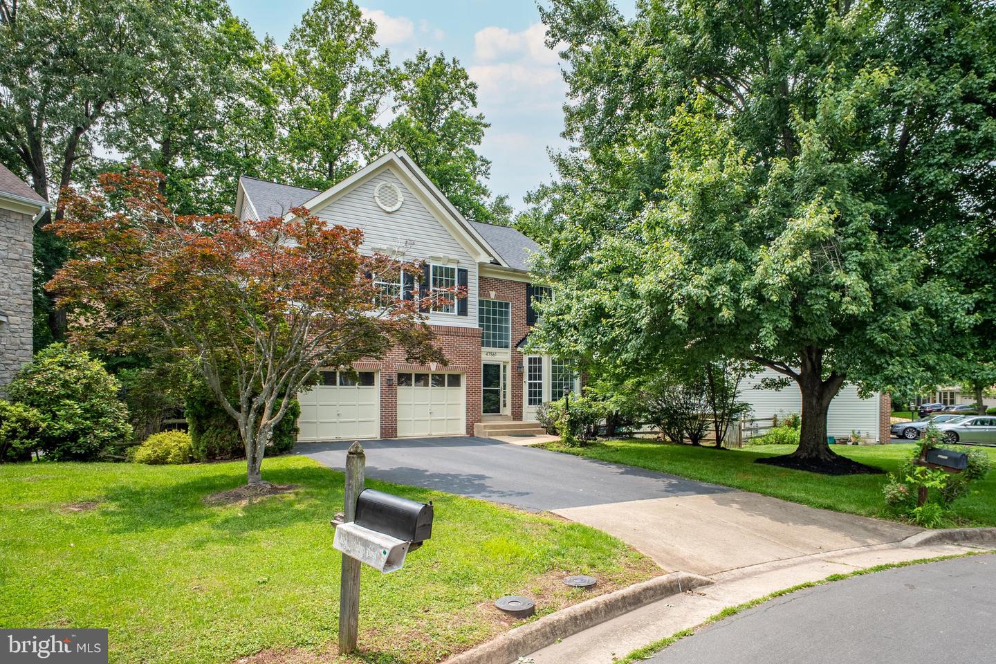 47561 HIDDEN COVE CT, STERLING, Virginia 20165, 5 Bedrooms Bedrooms, ,3 BathroomsBathrooms,Residential,For sale,47561 HIDDEN COVE CT,VALO2098400 MLS # VALO2098400