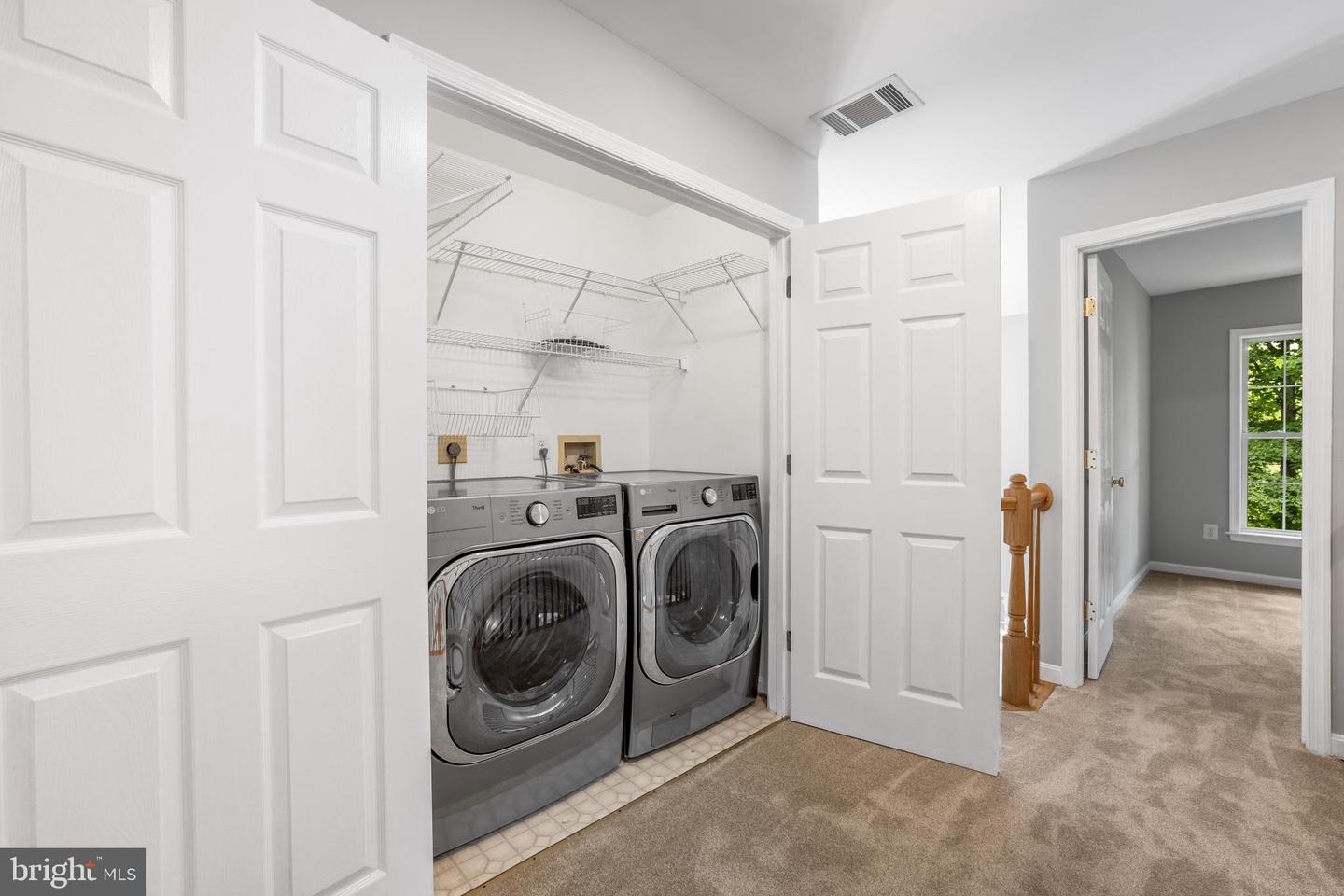 47561 HIDDEN COVE CT, STERLING, Virginia 20165, 5 Bedrooms Bedrooms, ,3 BathroomsBathrooms,Residential,For sale,47561 HIDDEN COVE CT,VALO2098400 MLS # VALO2098400