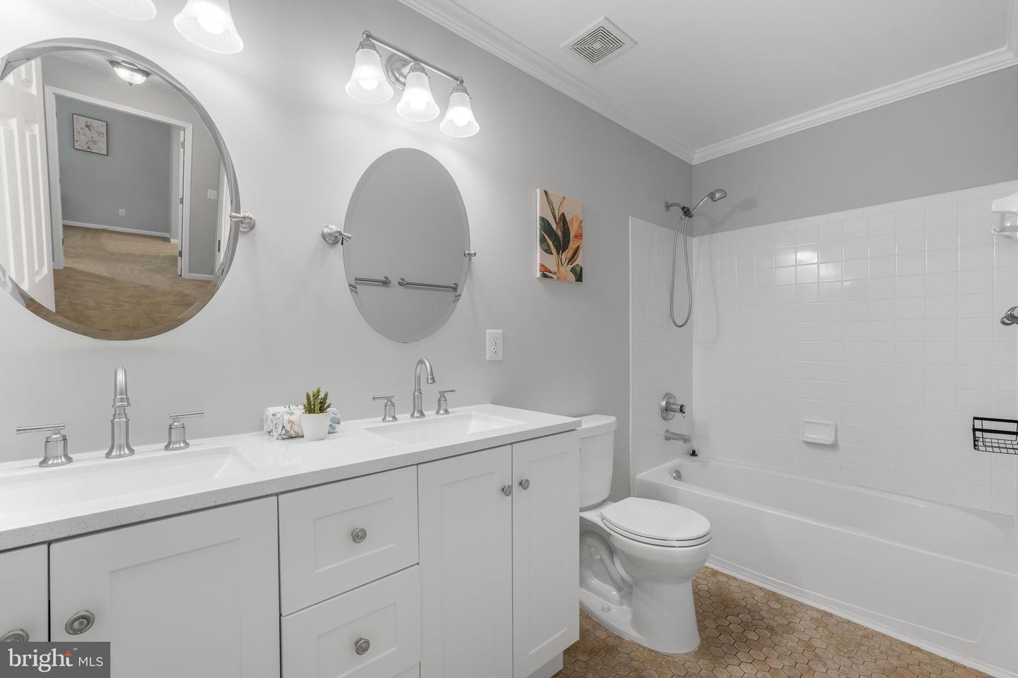 47561 HIDDEN COVE CT, STERLING, Virginia 20165, 5 Bedrooms Bedrooms, ,3 BathroomsBathrooms,Residential,For sale,47561 HIDDEN COVE CT,VALO2098400 MLS # VALO2098400