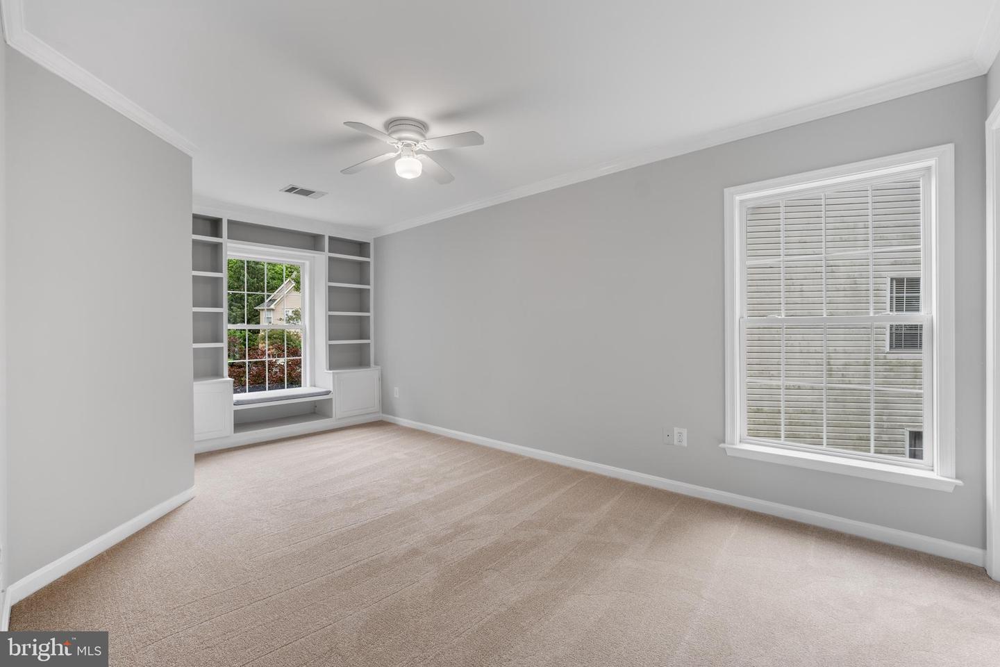 47561 HIDDEN COVE CT, STERLING, Virginia 20165, 5 Bedrooms Bedrooms, ,3 BathroomsBathrooms,Residential,For sale,47561 HIDDEN COVE CT,VALO2098400 MLS # VALO2098400