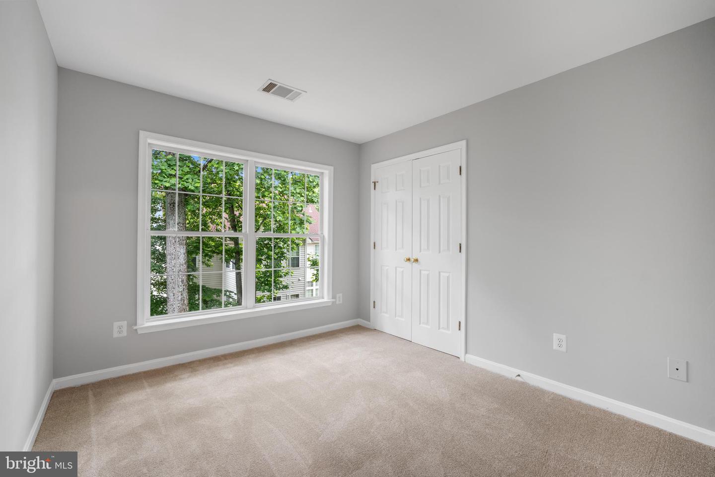 47561 HIDDEN COVE CT, STERLING, Virginia 20165, 5 Bedrooms Bedrooms, ,3 BathroomsBathrooms,Residential,For sale,47561 HIDDEN COVE CT,VALO2098400 MLS # VALO2098400