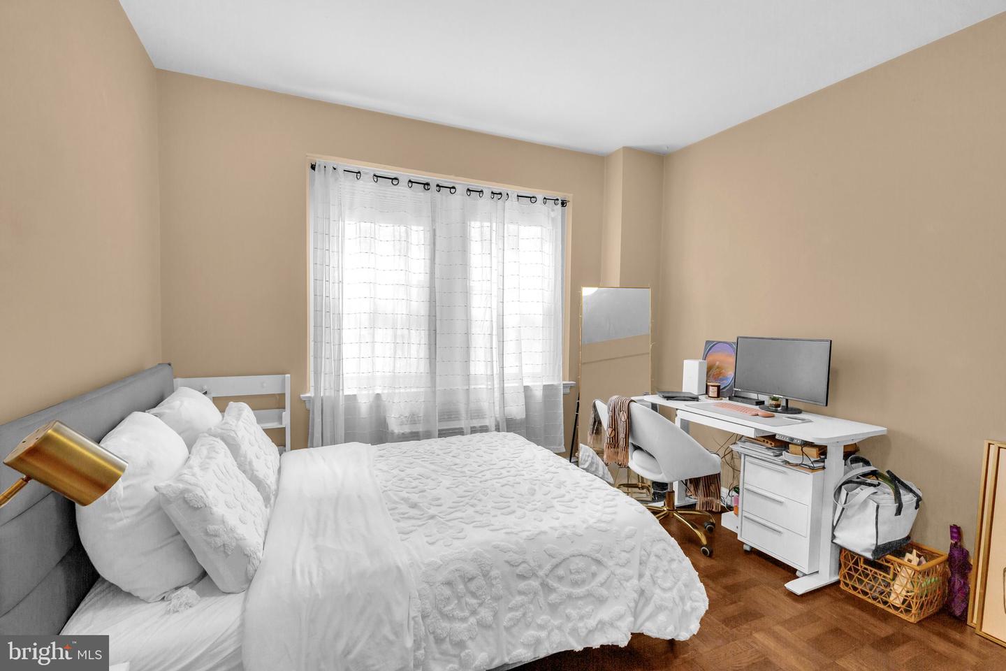 1725 NEW HAMPSHIRE AVE NW #303, WASHINGTON, District Of Columbia 20009, ,1 BathroomBathrooms,Residential,For sale,1725 NEW HAMPSHIRE AVE NW #303,DCDC2203384 MLS # DCDC2203384