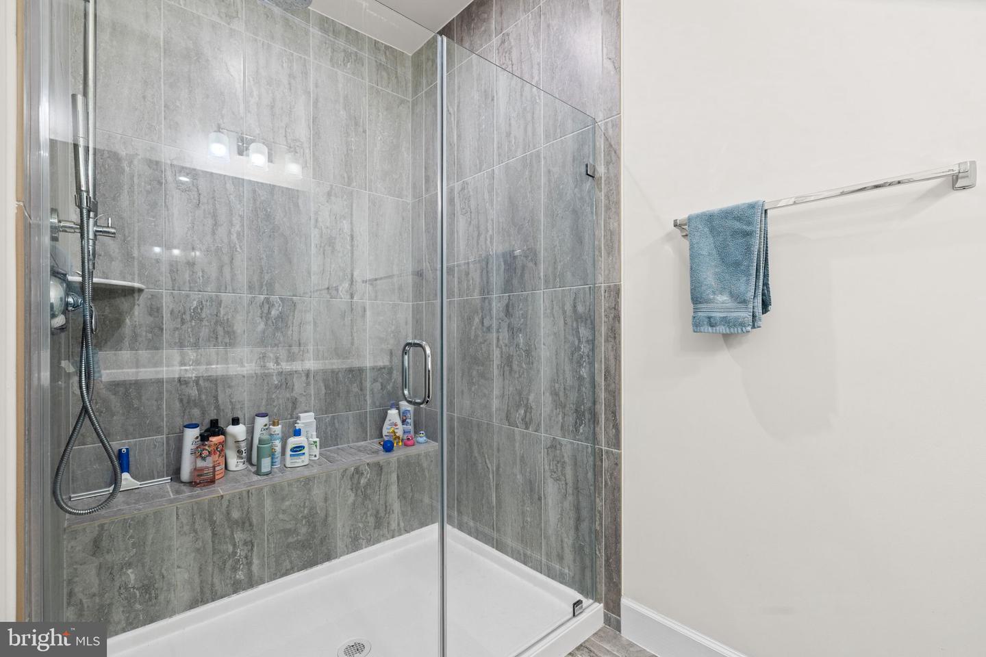 8775 ELSING GREEN DR, MANASSAS, Virginia 20112, 4 Bedrooms Bedrooms, ,3 BathroomsBathrooms,Residential,For sale,8775 ELSING GREEN DR,VAPW2095956 MLS # VAPW2095956