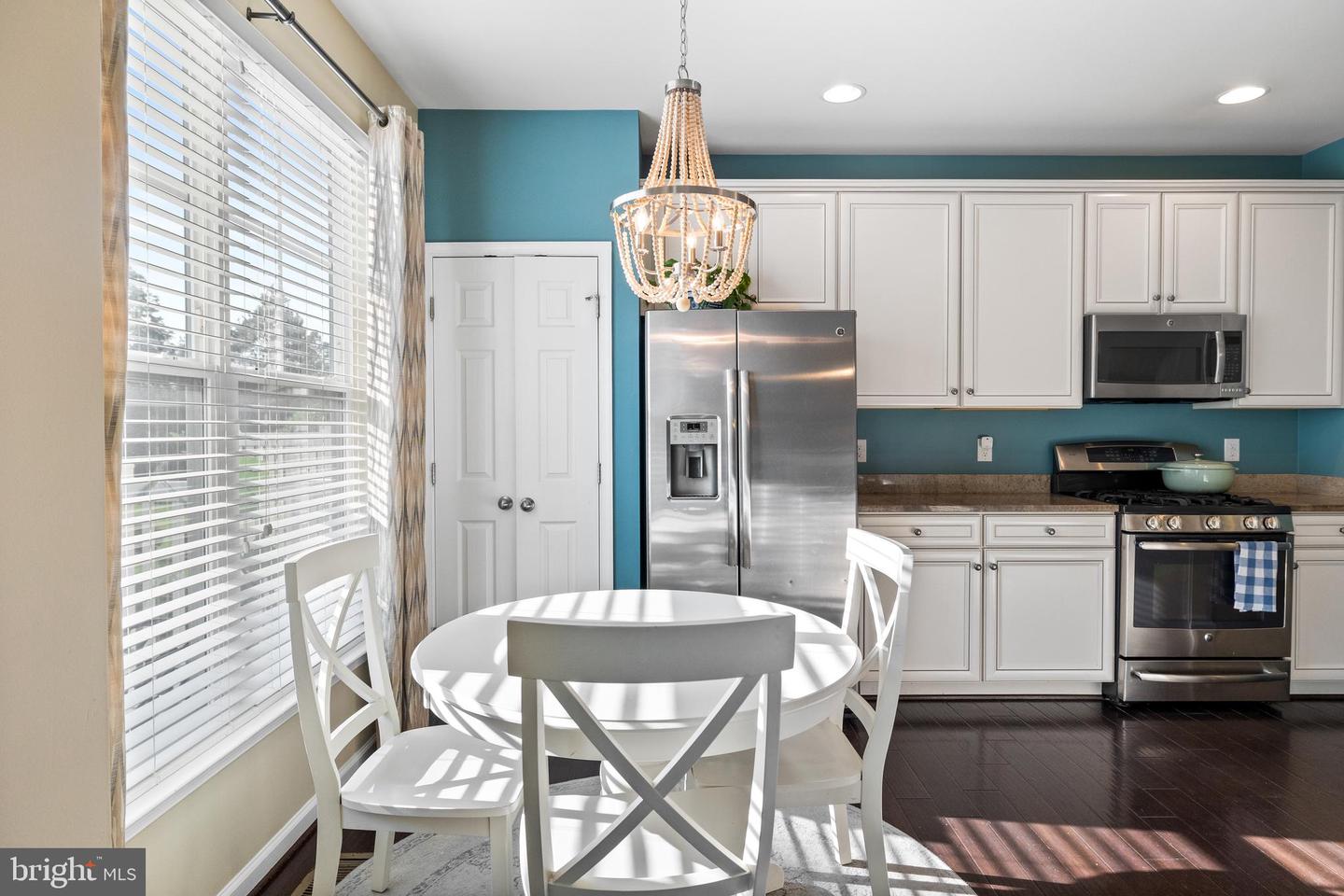 25211 BRIARGATE TER, CHANTILLY, Virginia 20152, 3 Bedrooms Bedrooms, ,3 BathroomsBathrooms,Residential,For sale,25211 BRIARGATE TER,VALO2098404 MLS # VALO2098404