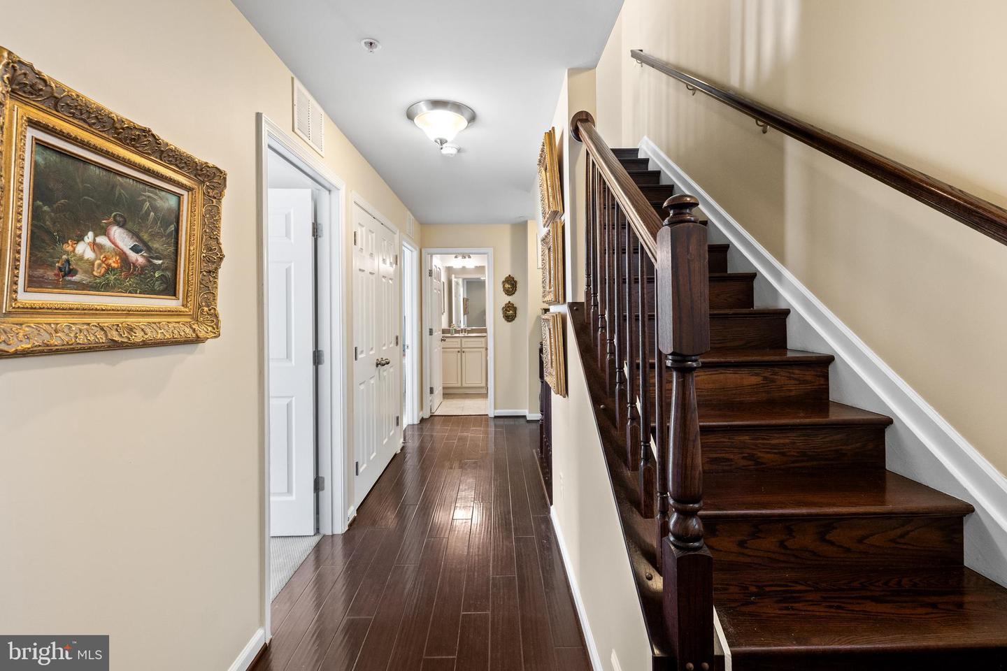 25211 BRIARGATE TER, CHANTILLY, Virginia 20152, 3 Bedrooms Bedrooms, ,3 BathroomsBathrooms,Residential,For sale,25211 BRIARGATE TER,VALO2098404 MLS # VALO2098404