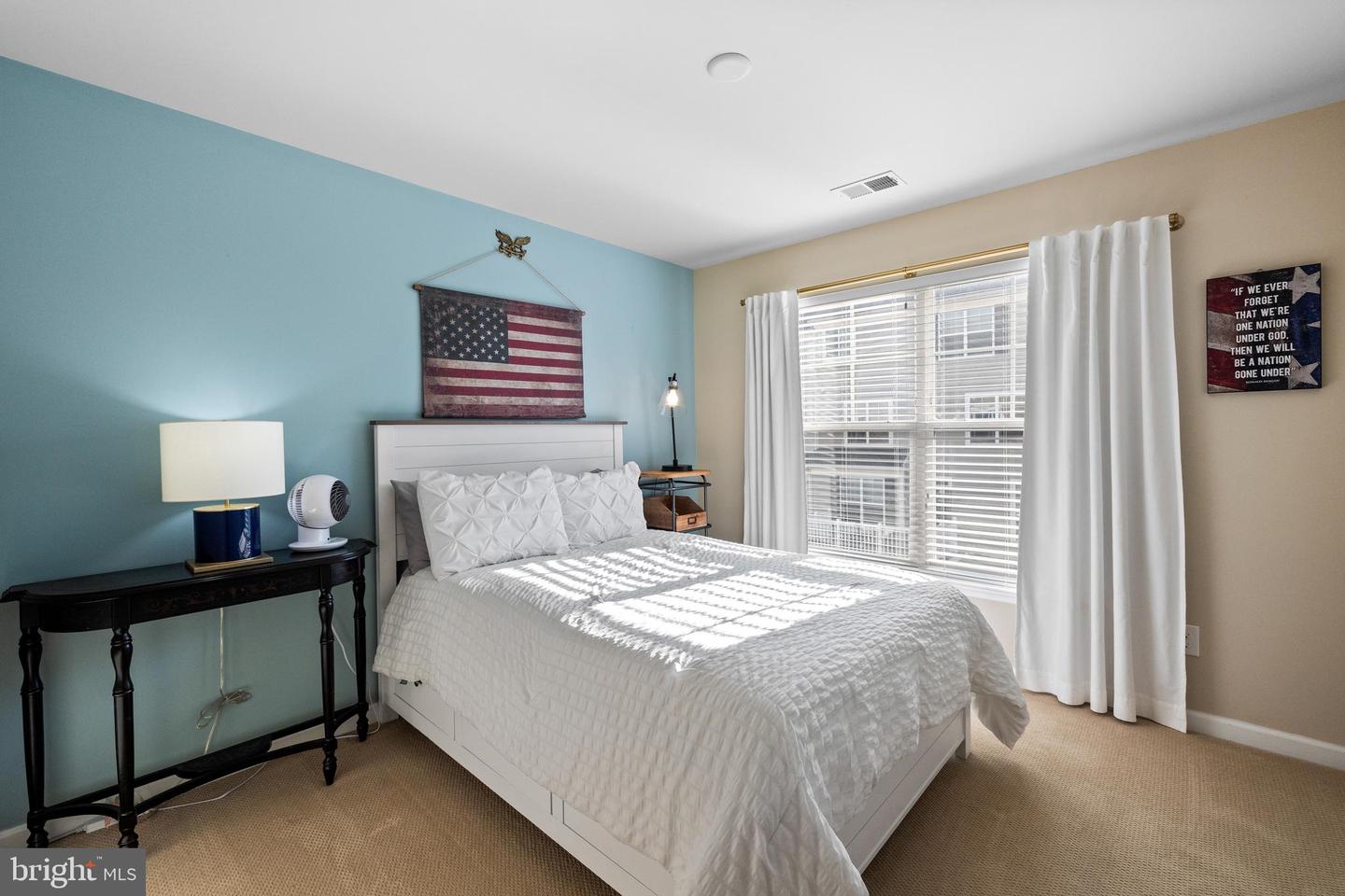 25211 BRIARGATE TER, CHANTILLY, Virginia 20152, 3 Bedrooms Bedrooms, ,3 BathroomsBathrooms,Residential,For sale,25211 BRIARGATE TER,VALO2098404 MLS # VALO2098404